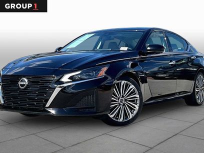 Certified 2024 Nissan Altima 2.5 SL