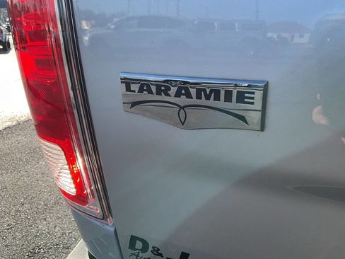 Used 2016 RAM 1500 Laramie w/ Convenience Group image 30