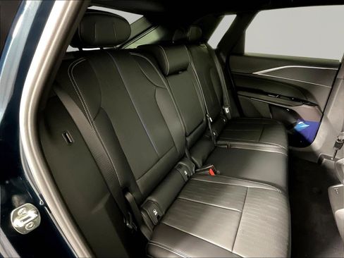 New 2026 Cadillac Lyriq Luxury AWD/4WD image 22