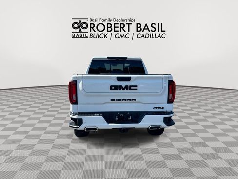 Used 2025 GMC Sierra 1500 AT4 w/ AT4 Premium Package AWD/4WD image 7