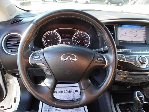 Used 2019 INFINITI QX60 Luxe w/ Essential Package image 10