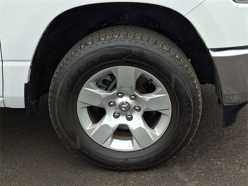 Used 2023 RAM 1500 Lone Star image 12