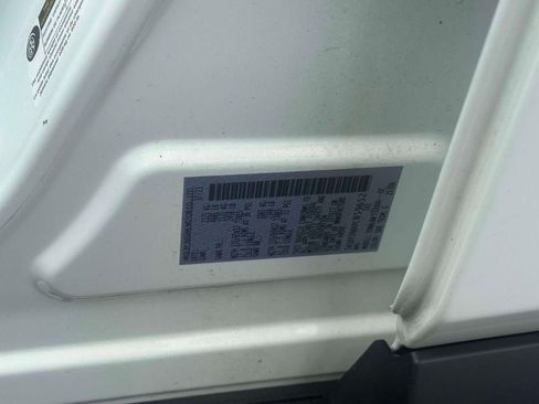 Used 2023 Nissan Rogue S AWD/4WD image 18