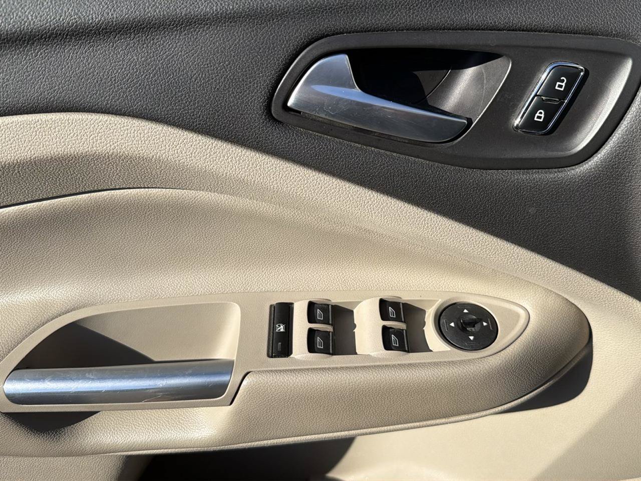 Used 2014 Ford Escape SE AWD/4WD image 29