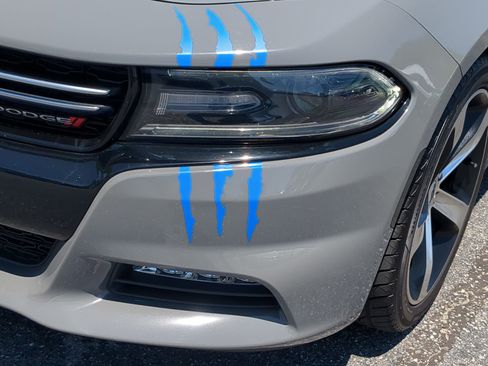 Used 2017 Dodge Charger SXT w/ Plus Group RWD image 6