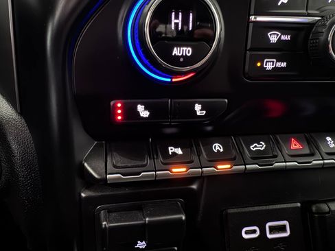 Used 2021 Chevrolet Silverado 1500 RST w/ Convenience Package II image 23