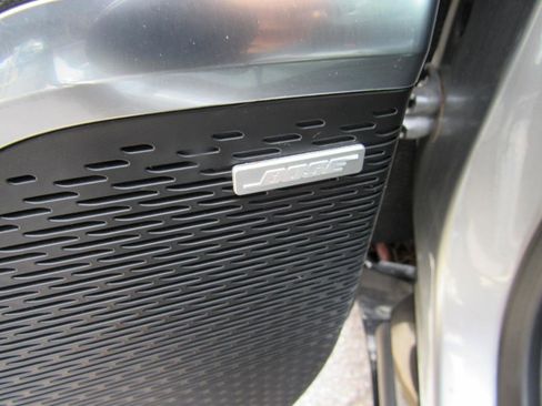 Used 2025 Chevrolet Traverse RS w/ LPO, Floor Liner Package AWD/4WD image 17