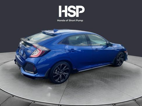 Used 2019 Honda Civic Sport Touring image 5