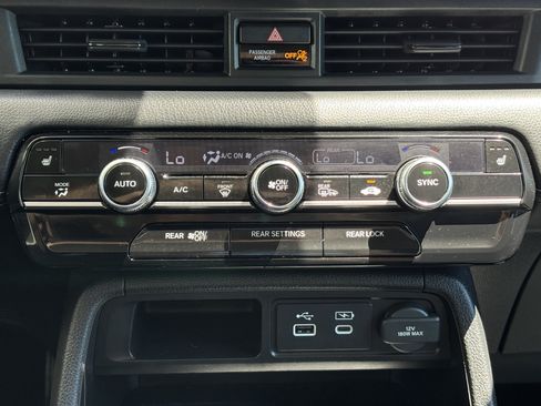 Certified 2023 Honda Pilot EX-L image 27