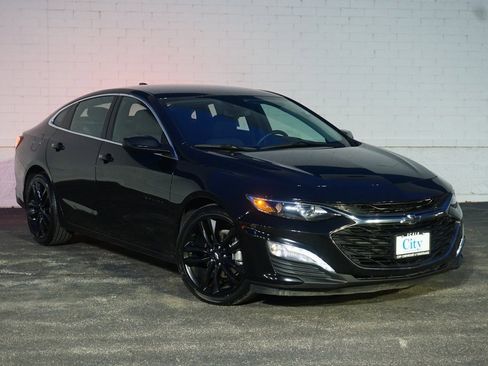 Certified 2024 Chevrolet Malibu LT w/ Midnight Edition image 2