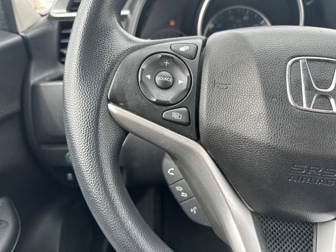 Used 2016 Honda Fit EX image 19