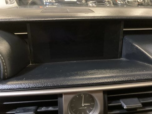 Used 2016 Lexus IS 200t RWD image 27