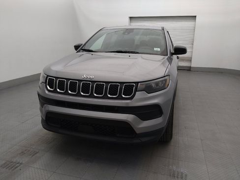 Used 2023 Jeep Compass Sport AWD/4WD image 15