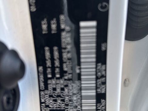 Used 2022 Lexus GX 460 Luxury w/ Accessory Package image 9