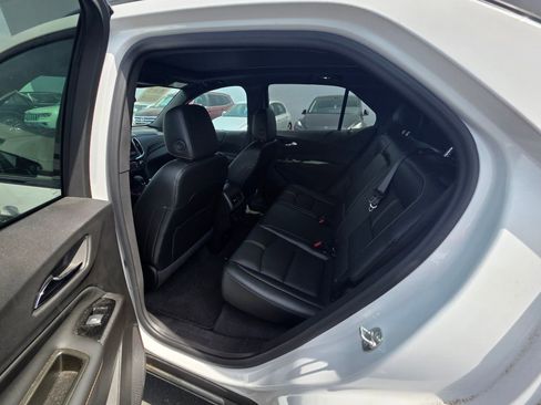 Used 2024 Chevrolet Equinox Premier AWD/4WD image 14