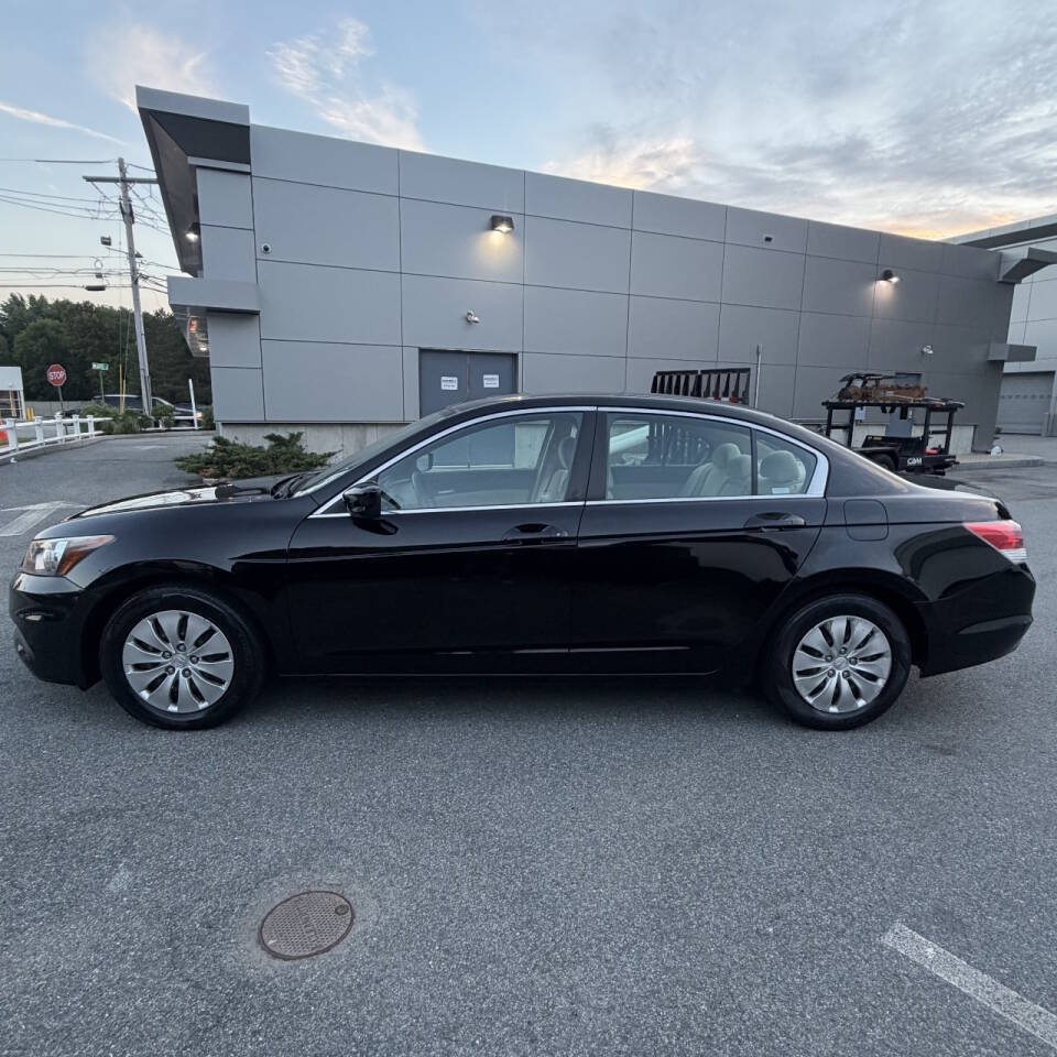 Used 2012 Honda Accord LX image 11
