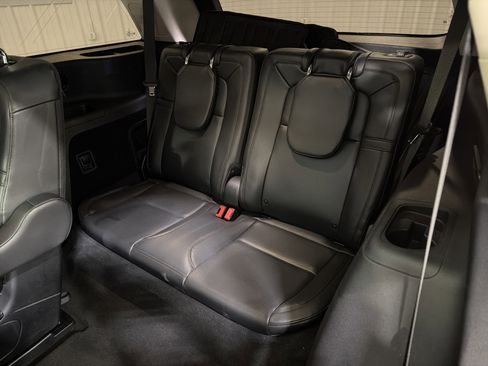 Used 2023 Lincoln Aviator Reserve w/ Equipment Group 201A image 13