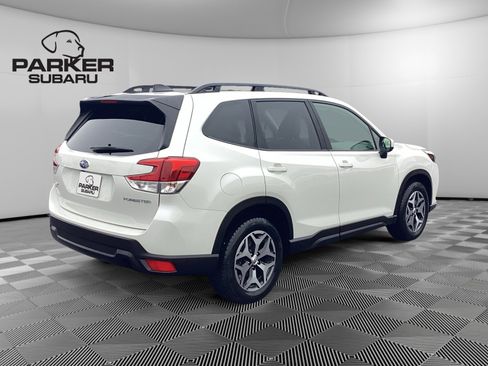 Certified 2024 Subaru Forester Premium image 5