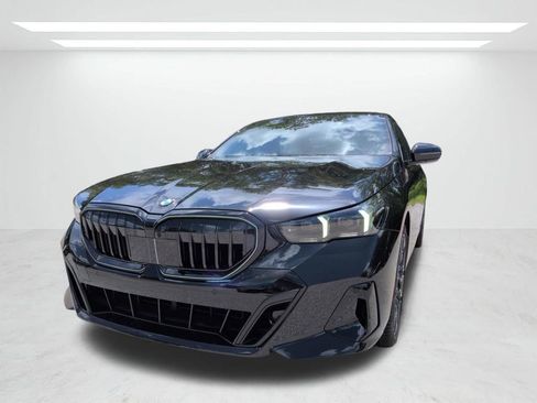 New 2027 BMW 530i RWD image 8