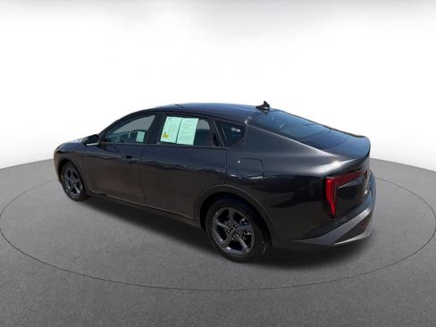 Used 2025 Kia K4 FWD image 9