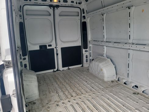 Used 2023 RAM ProMaster 2500 FWD image 22