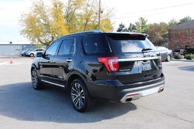Used 2016 Ford Explorer Platinum AWD/4WD image 40