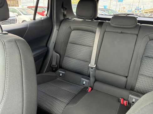 Used 2025 Chevrolet Equinox LT image 34