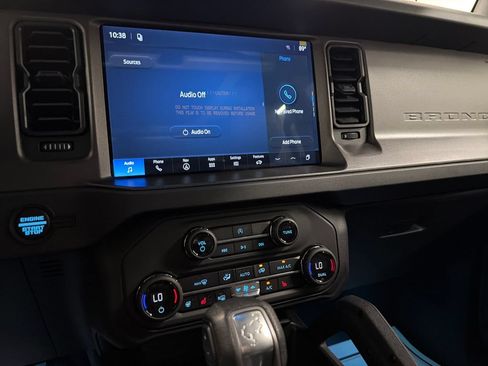 New 2026 Ford Bronco Badlands w/ Sasquatch Package AWD/4WD image 17