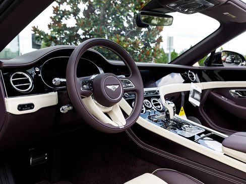 New 2026 Bentley Continental GTC image 19