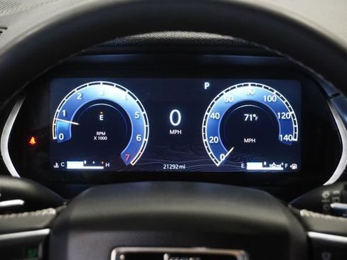 Used 2025 Jeep Grand Cherokee L Limited AWD/4WD image 19
