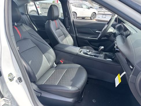 New 2026 Nissan Sentra SR w/ SR Premium Package image 10