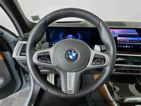 Used 2024 BMW X5 xDrive40i w/ Executive Package image 11
