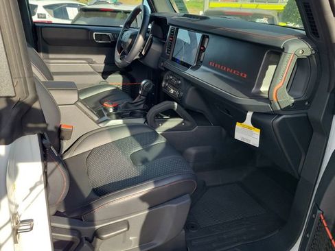 New 2025 Ford Bronco Raptor image 19