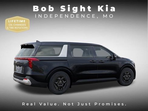 New 2026 Kia Carnival image 6