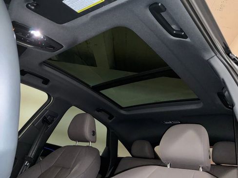 Certified 2025 Audi Q5 Premium w/ Convenience Package image 6