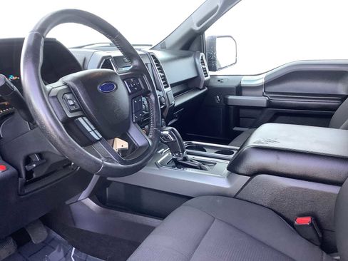 Used 2016 Ford F150 XLT w/ Equipment Group 302A Luxury image 3