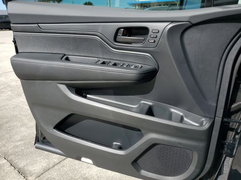 New 2026 Honda Odyssey EX-L image 17