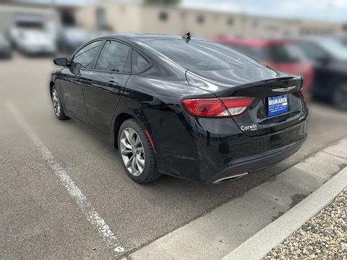 Used 2015 Chrysler 200 S w/ Navigation & Sound Group I FWD image 4