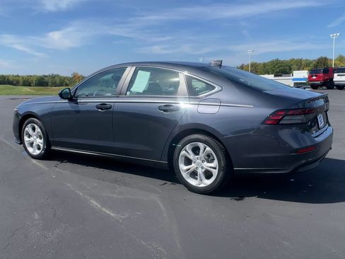 Certified 2023 Honda Accord LX image 7