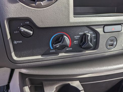 New 2026 Ford E-350 and Econoline 350 Super Duty w/ Power Equipment Group image 22