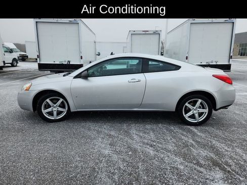 Used 2009 Pontiac G6 GT image 4