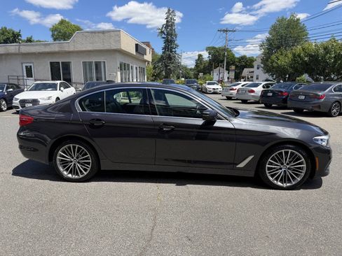 Used 2020 BMW 540i xDrive AWD/4WD image 9