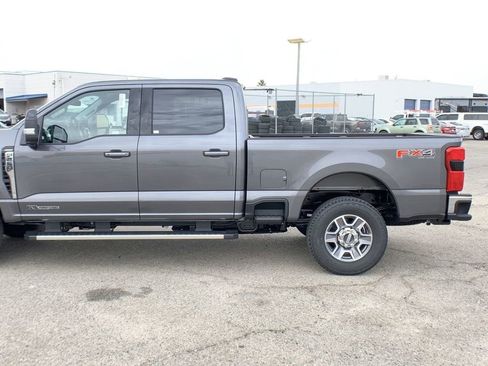 New 2026 Ford F250 Lariat w/ FX4 Off-Road Package AWD/4WD image 17