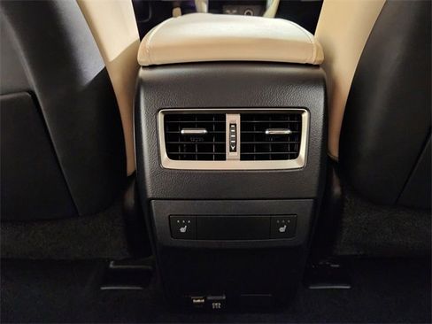 Used 2022 Lexus RX 350L Luxury image 30