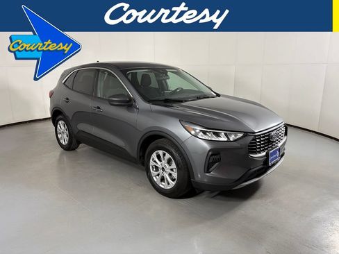 Used 2024 Ford Escape Active FWD image 1
