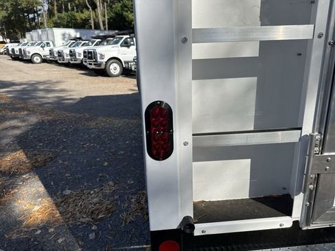 New 2026 Ford E-450 and Econoline 450 Super Duty w/ Power Equipment Group image 15