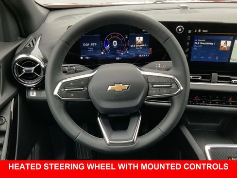New 2026 Chevrolet Equinox LT w/ Convenience Package II FWD image 30
