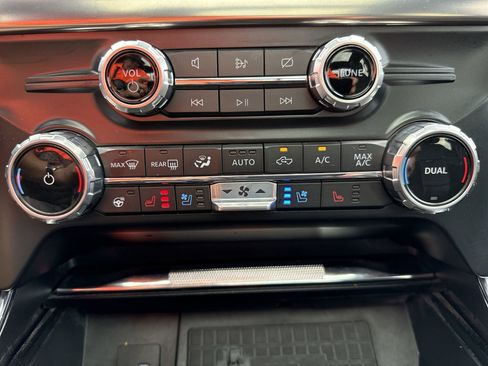 Used 2022 Ford F150 Raptor w/ Equipment Group 801A High image 17