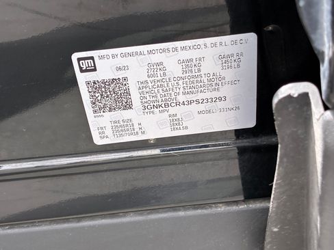 Used 2023 Chevrolet Blazer LT FWD image 33
