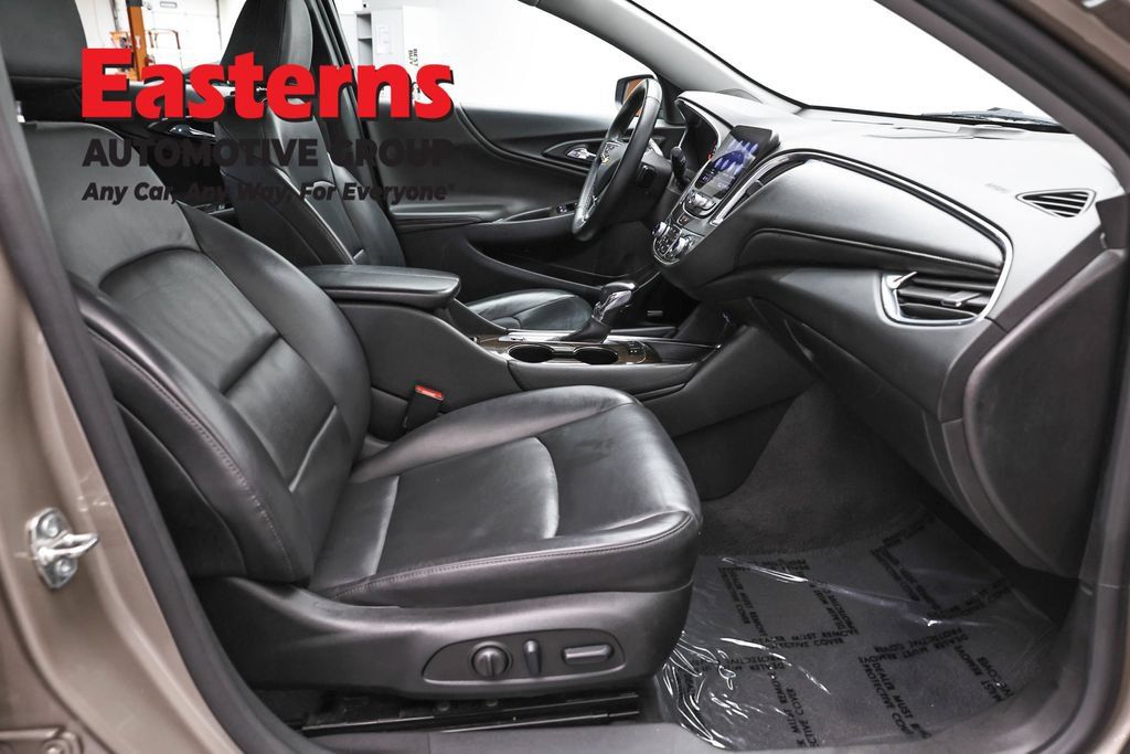 Used 2024 Chevrolet Malibu LT FWD image 28